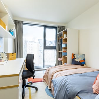 Classic En Suite - Image 3